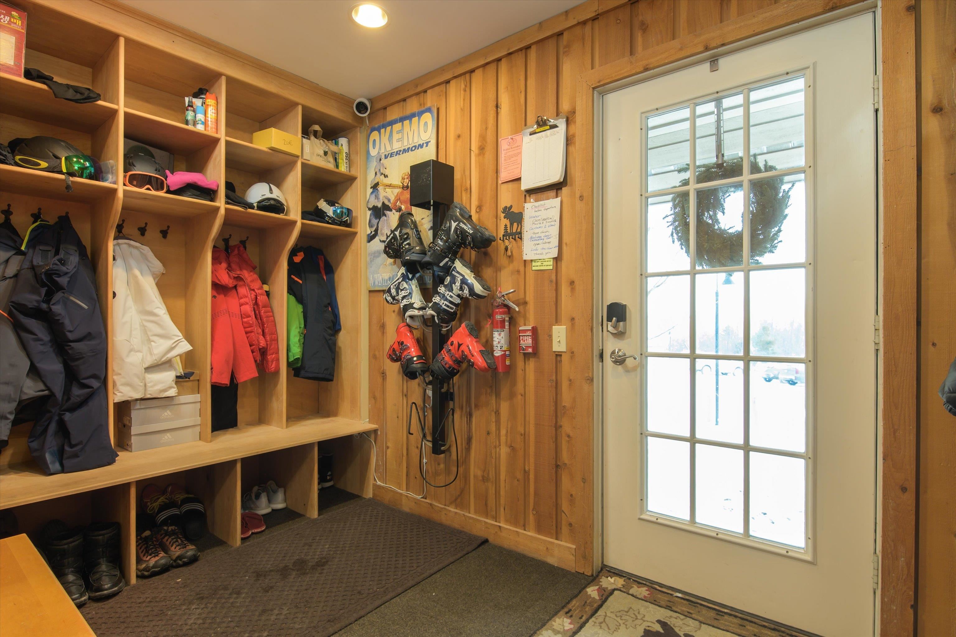 63 Alpine Way, Unit B1 Ludlow, VT 05149 - Photo 35 of 51