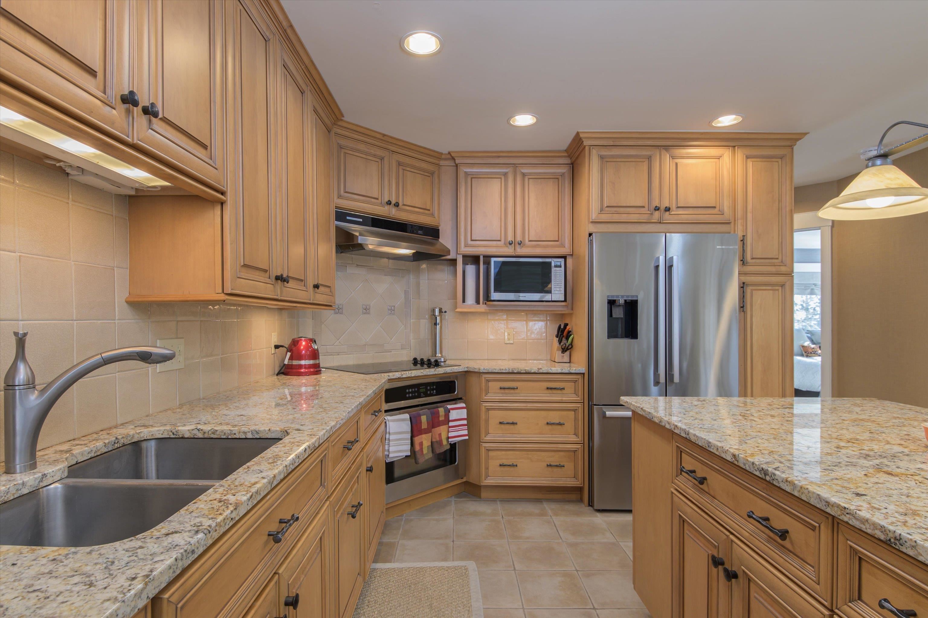 63 Alpine Way, Unit B1 Ludlow, VT 05149 - Photo 5 of 51