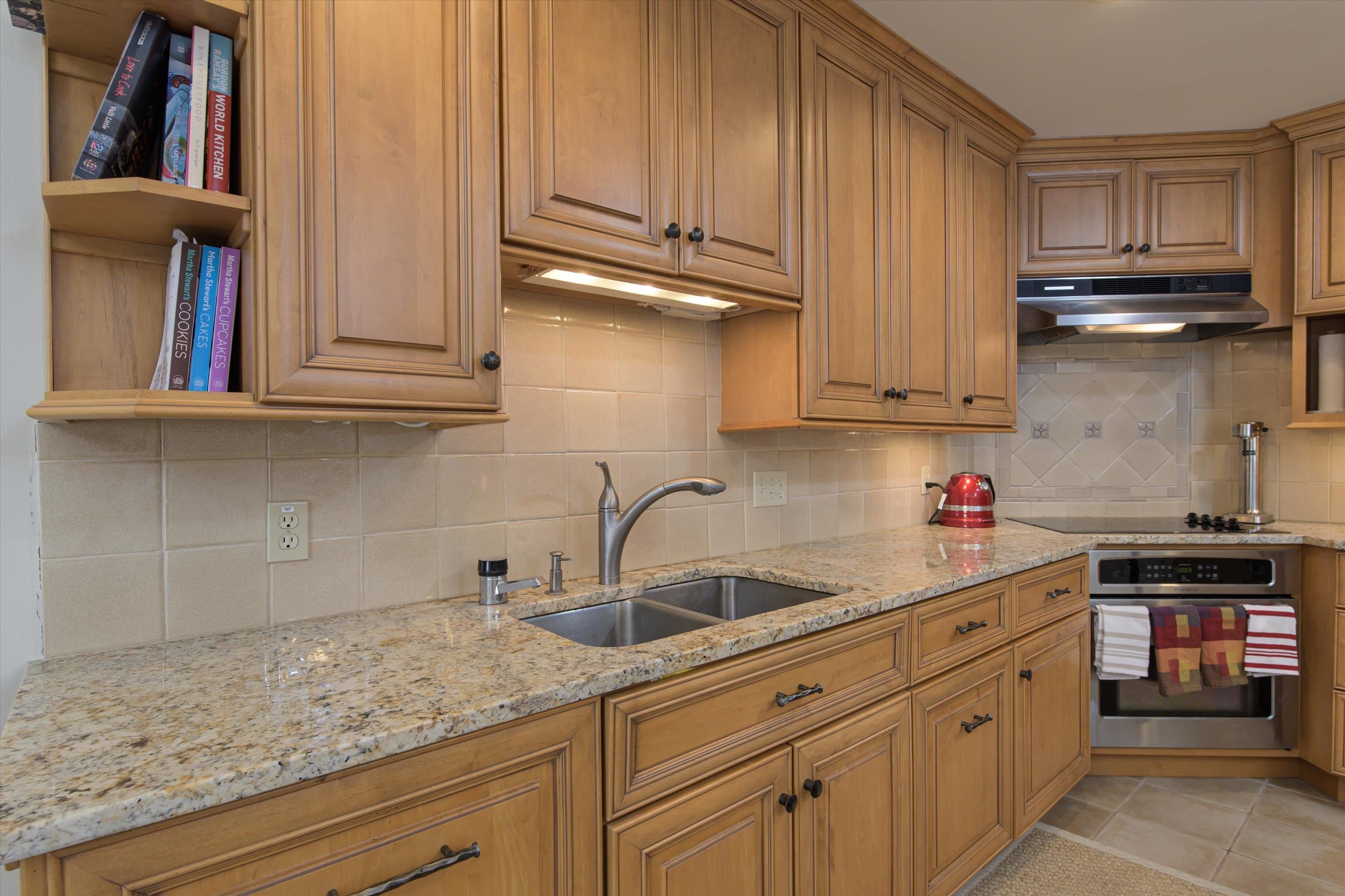 63 Alpine Way, Unit B1 Ludlow, VT 05149 - Photo 7 of 51