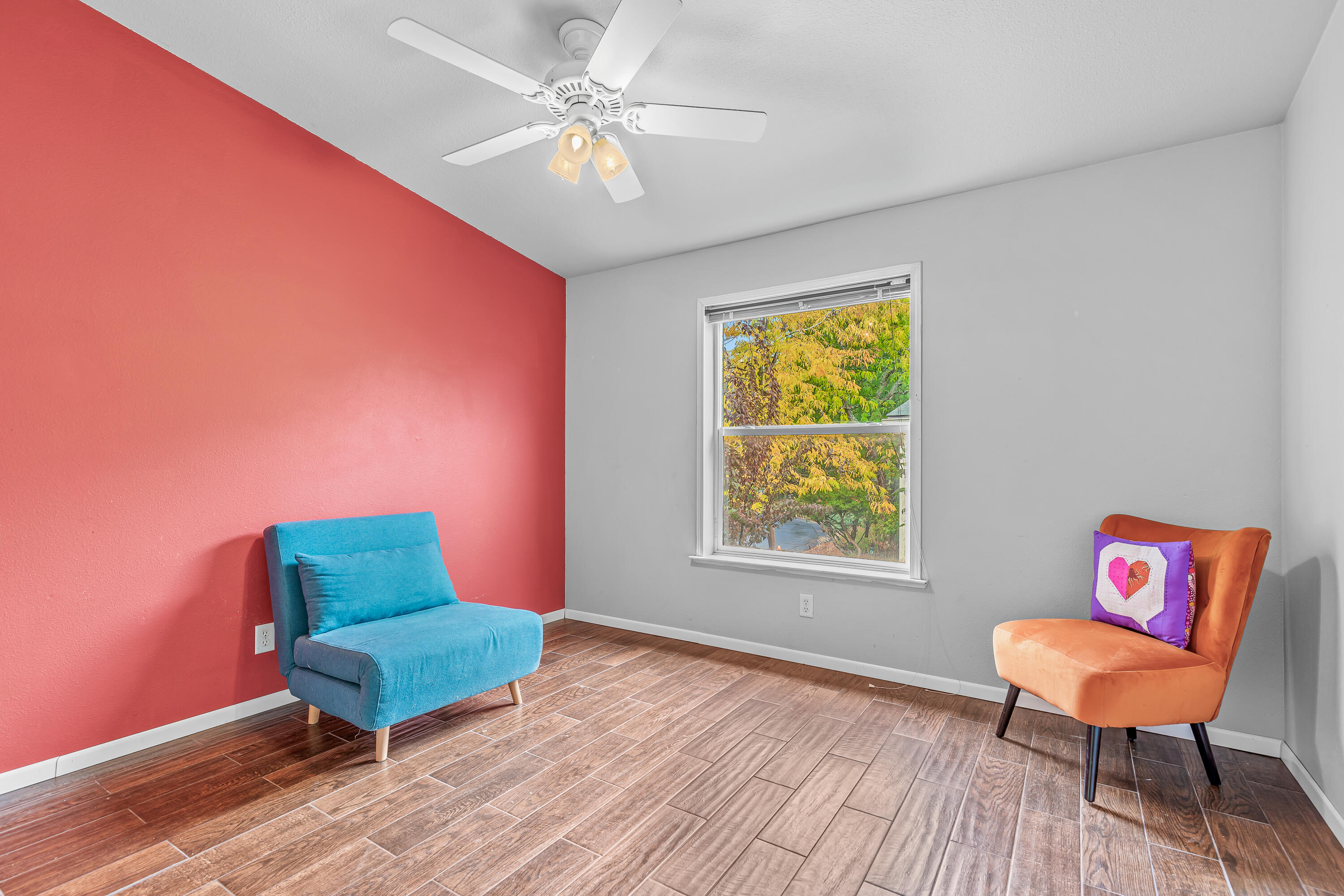 321 Clay Street, Unit 22 Ashland, OR 97520 - Photo 20 of 29 9R9A4001
