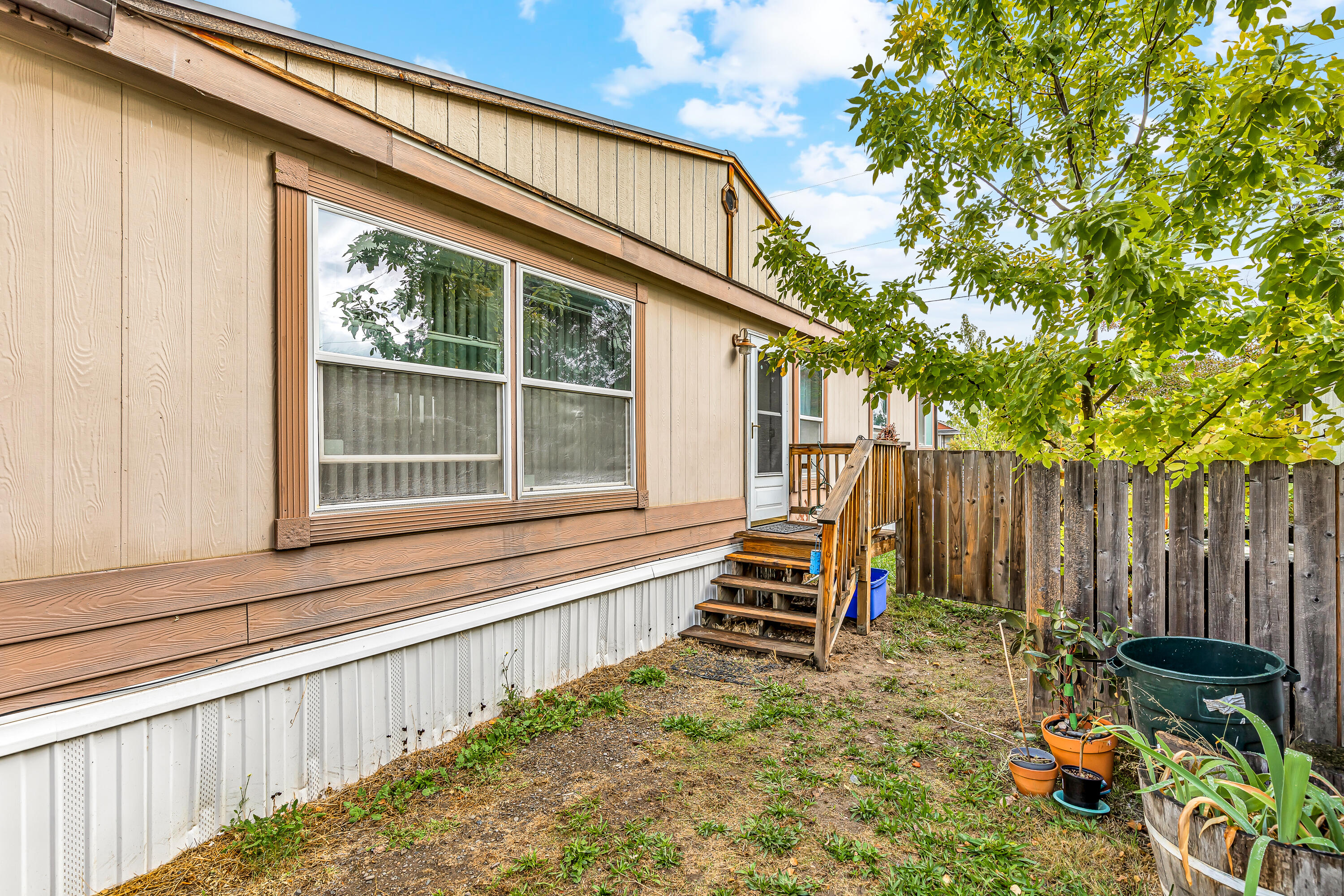 321 Clay Street, Unit 22 Ashland, OR 97520 - Photo 24 of 29 9R9A4088