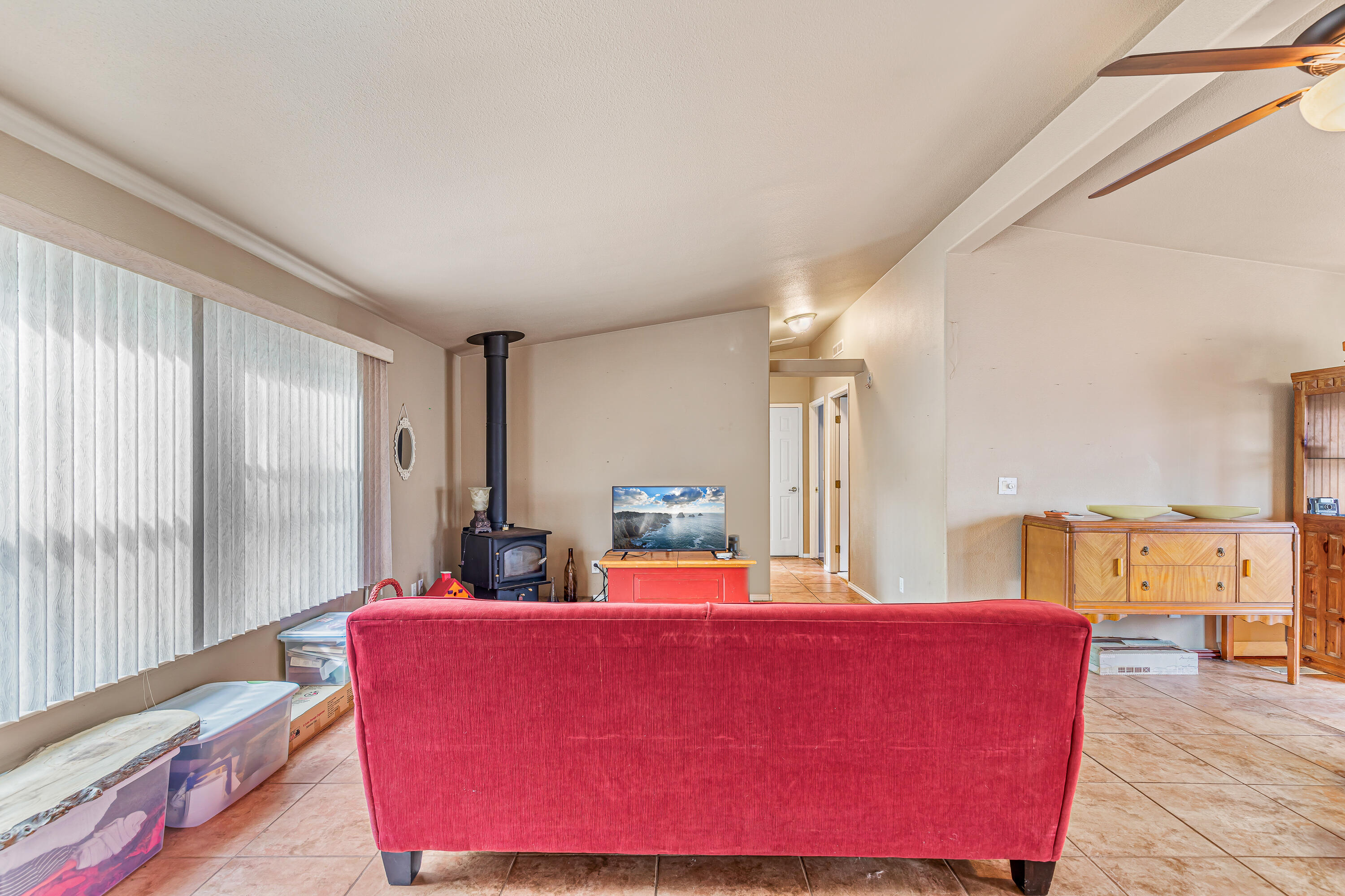321 Clay Street, Unit 22 Ashland, OR 97520 - Photo 5 of 29 9R9A4016