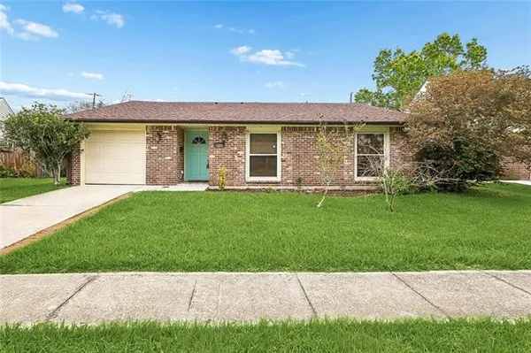 $2,500 | 2638 Gallinghouse Street, New Orleans, LA 70131