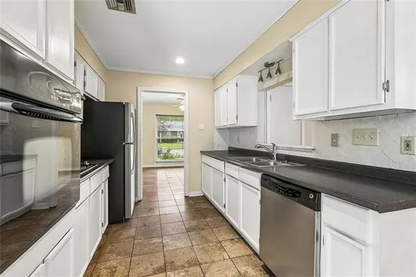 $2,500 | 2638 Gallinghouse Street, New Orleans, LA 70131