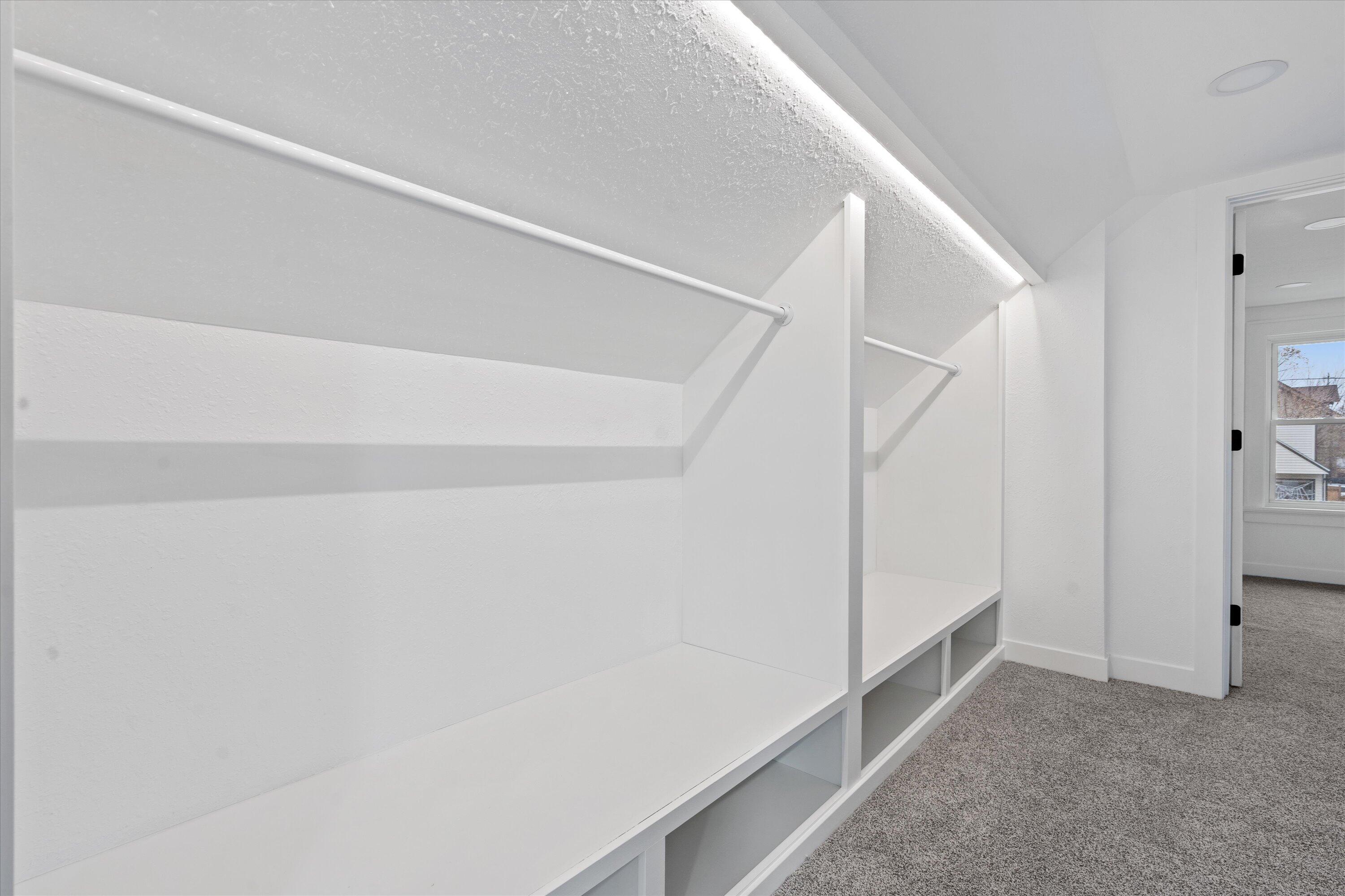 2597 South Austin Street Milwaukee, WI 53207 - Photo 24 of 51 10-DSC09771