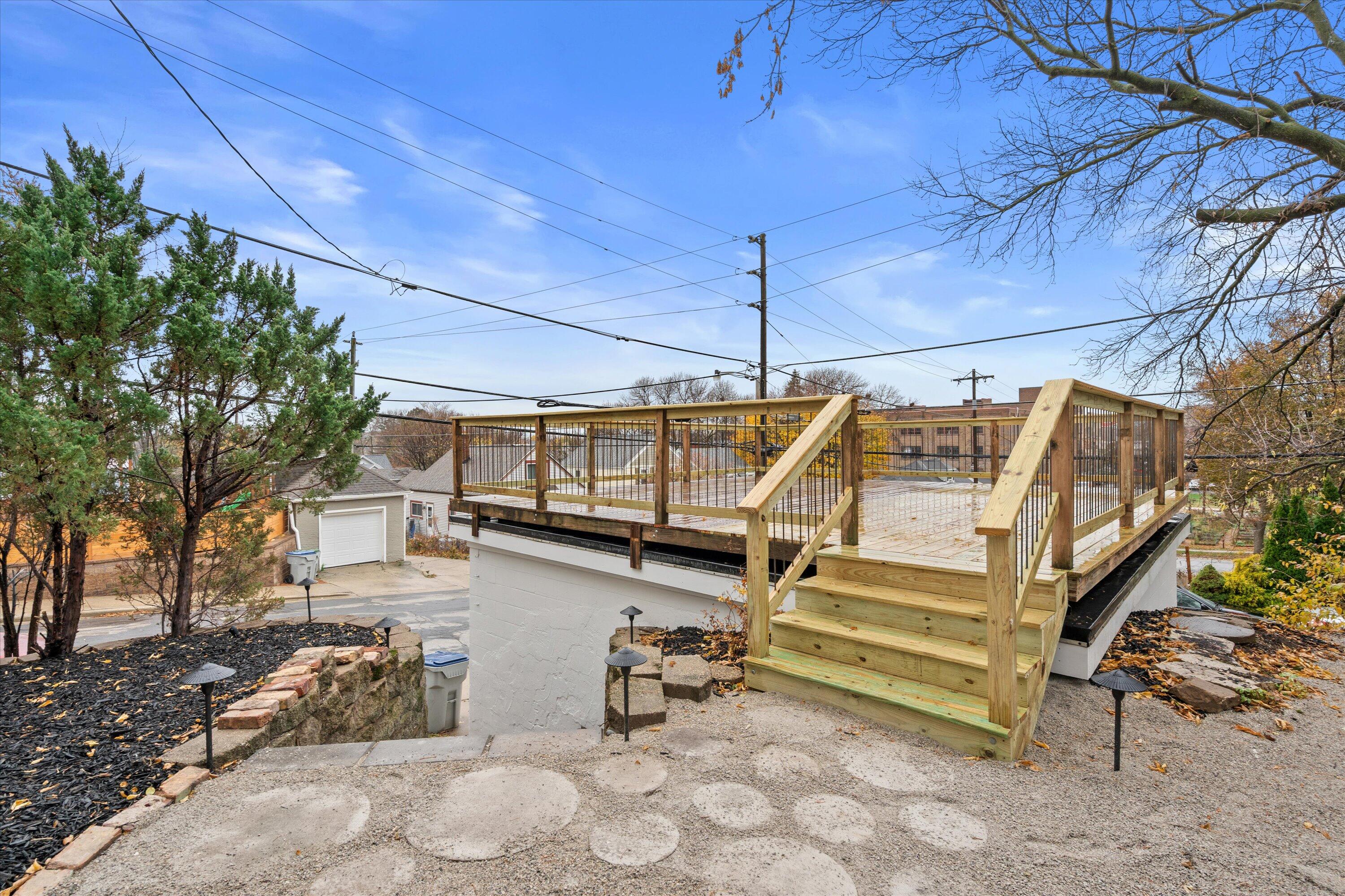 2597 South Austin Street Milwaukee, WI 53207 - Photo 43 of 51 47-DSC09993