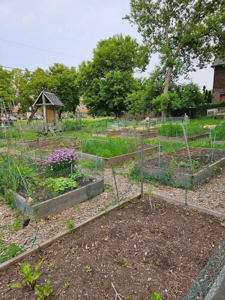 2597 South Austin Street Milwaukee, WI 53207 - Photo 49 of 51 Hide house community garden