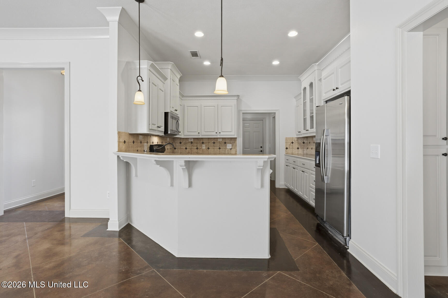 112 Britton Circle Flowood, MS 39232 - Photo 7 of 24 112 Britton Cir-6