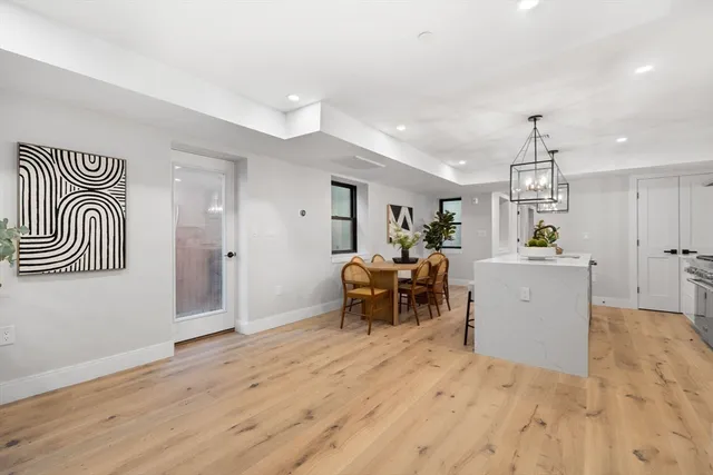 $1,799,000 | 190 Salem Street, Unit 3, Boston, MA 02113