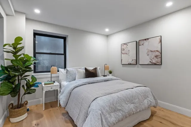 $1,799,000 | 190 Salem Street, Unit 3, Boston, MA 02113