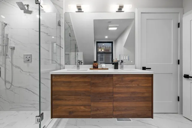 $1,799,000 | 190 Salem Street, Unit 3, Boston, MA 02113