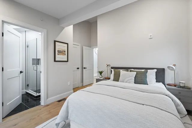 $1,799,000 | 190 Salem Street, Unit 3, Boston, MA 02113