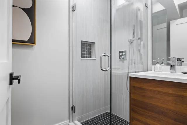 $1,799,000 | 190 Salem Street, Unit 3, Boston, MA 02113