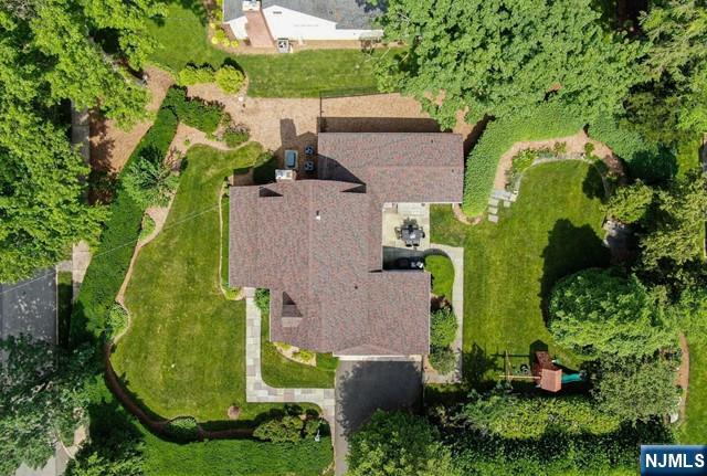 211 Bellair Road Ridgewood, NJ 07450 - Photo 2 of 47