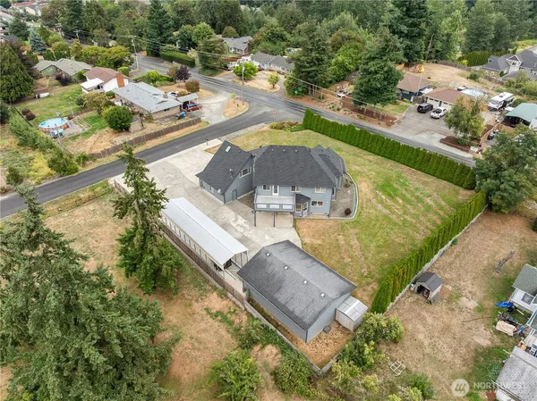 $1,075,000 | 6914 86th Street East, Puyallup, WA 98371