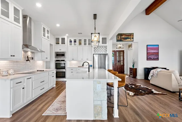 $834,900 | 213 Lets Roll Drive, Fischer, TX 78623