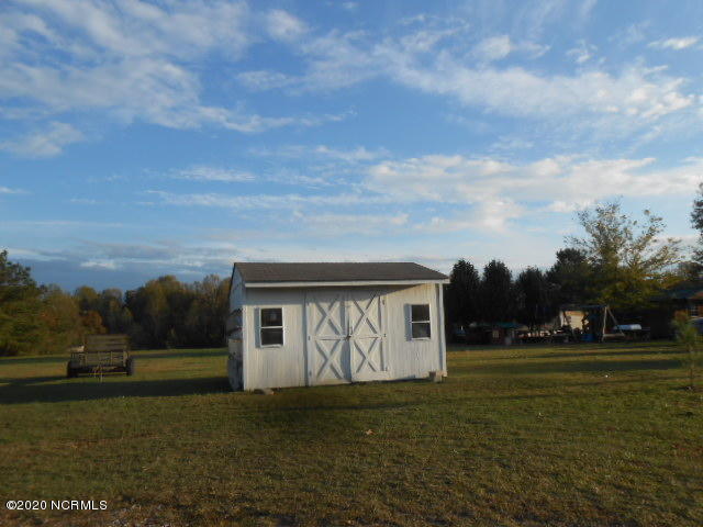 9551 Camp Charles Road Bailey, NC 27807 - Photo 3 of 12 lee 027