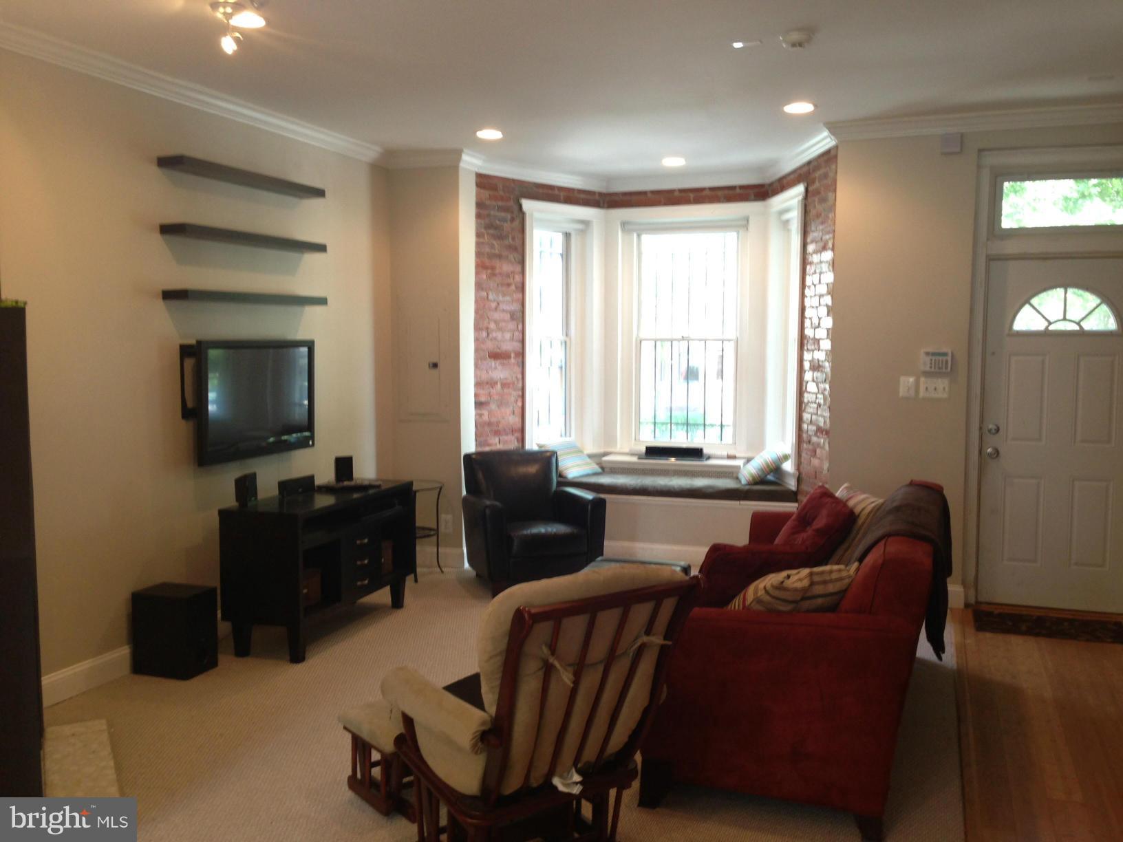 706 7th Street Northeast Washington, DC 20002 - Photo 2 of 21 Living Room (1 of 2)