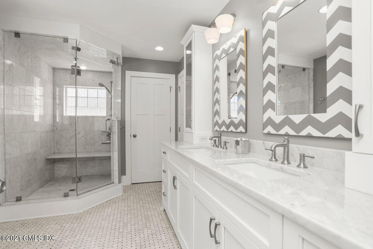 9 Center Road Old Greenwich, CT 06870 - Photo 23 of 42 009
