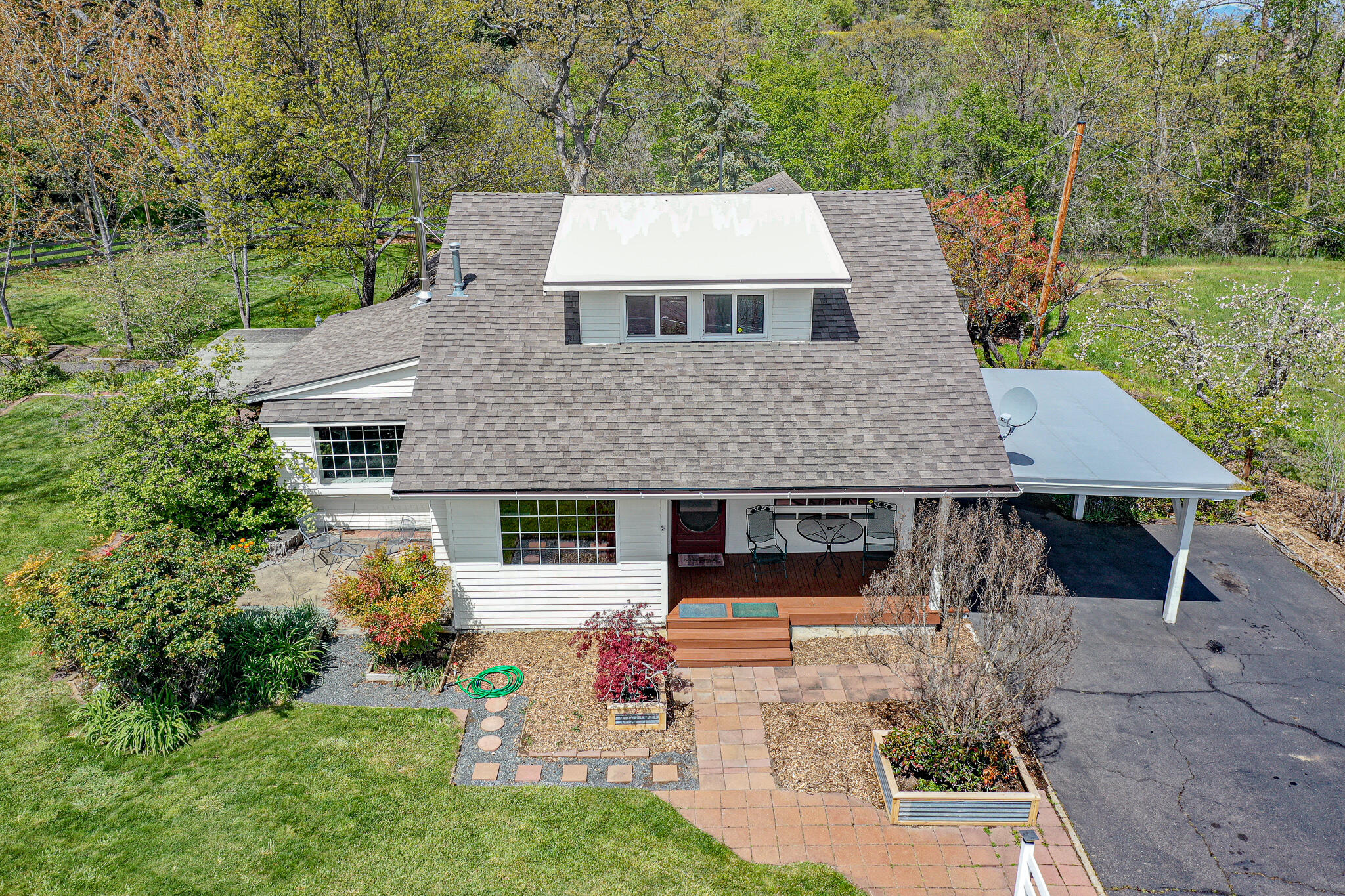 5510 Adams Road Talent, OR 97540 - Photo 2 of 59 DJI_0800