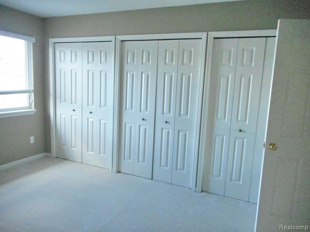 4951 Crooks Road, Unit 8 Royal Oak, MI 48073 - Photo 9 of 14