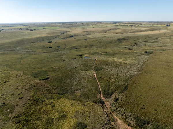 $228,127 | 24 Sec 26 160 Ac Nw/4, McLean, TX 79057