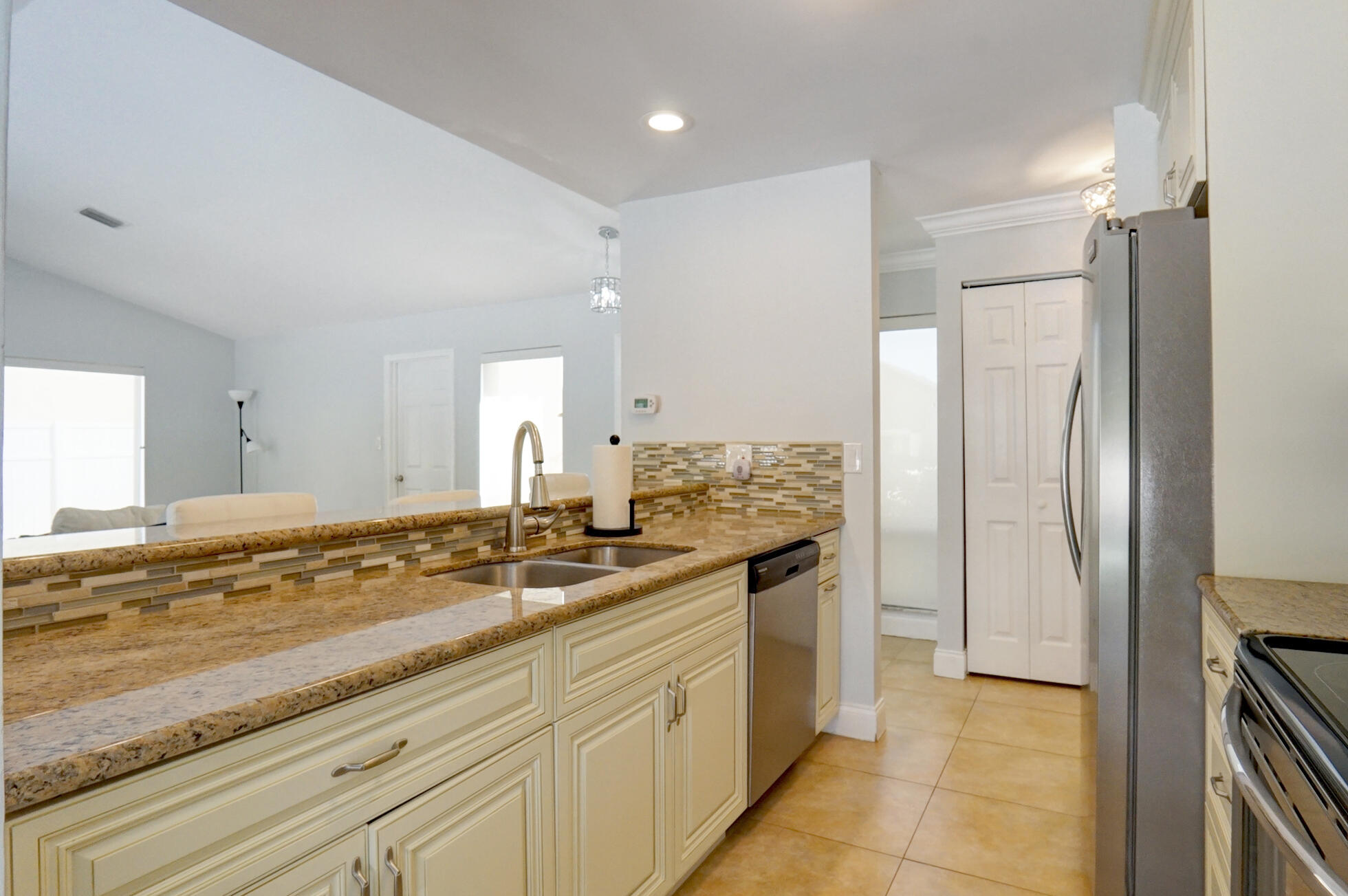 3002 Dunlin Road Delray Beach, FL 33444 - Photo 6 of 17 DSC08349_50_51_52_53