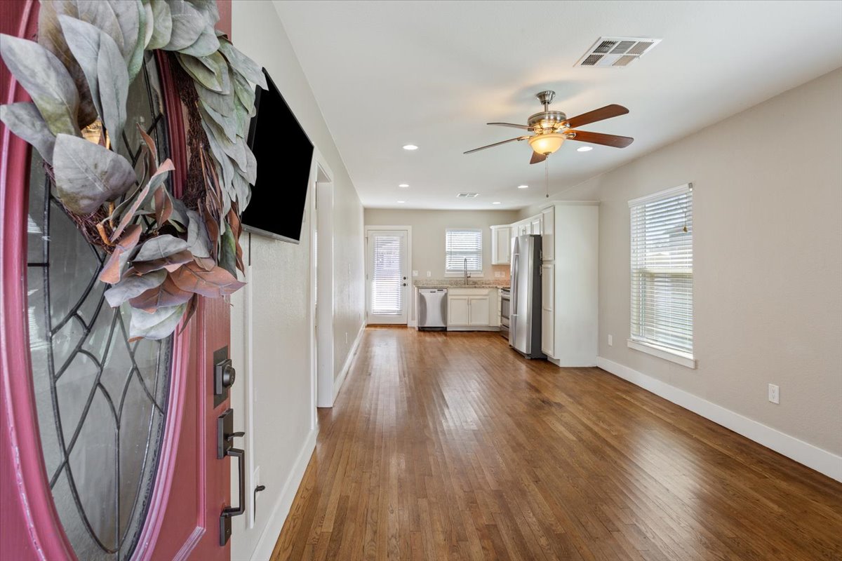 7407 Bethune Avenue, Unit 1 Austin, TX 78752 - Photo 5 of 25