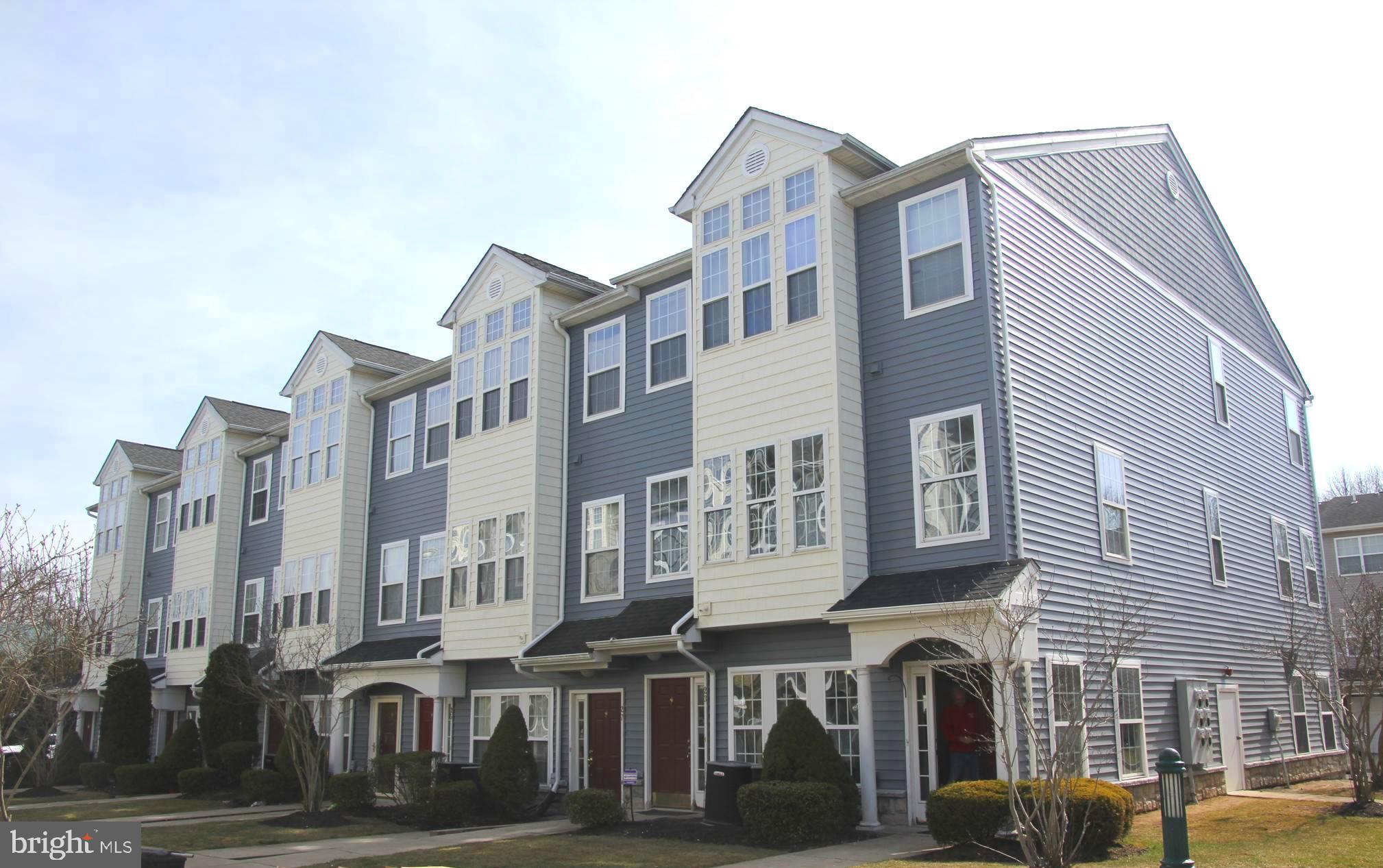 21 Turtle Court Delanco, NJ 08075 - Photo 2 of 30 Exterior Front