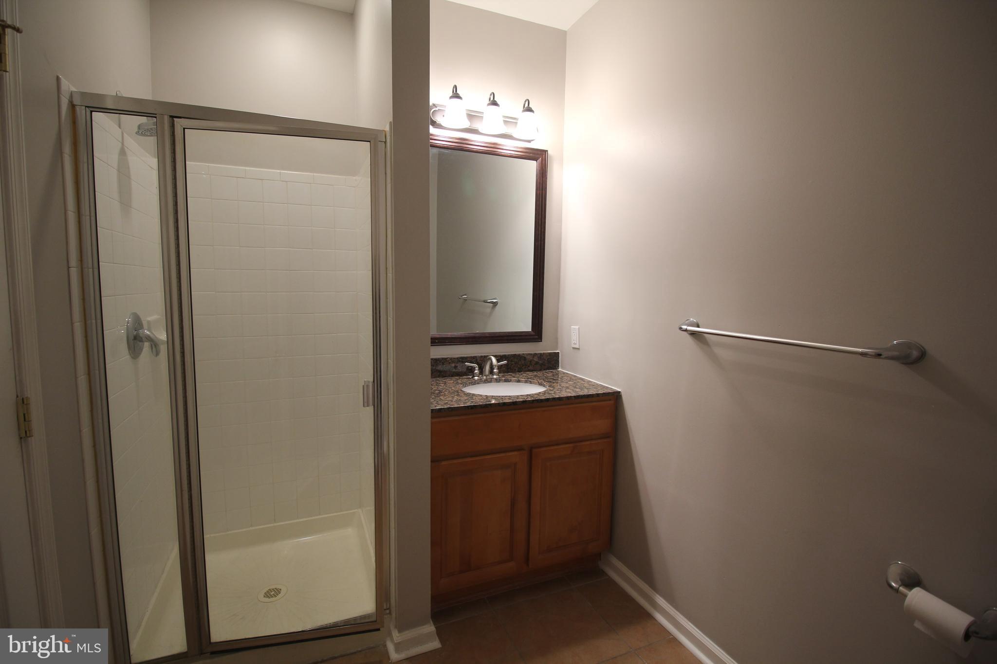 21 Turtle Court Delanco, NJ 08075 - Photo 15 of 30 First Floor Full Bath