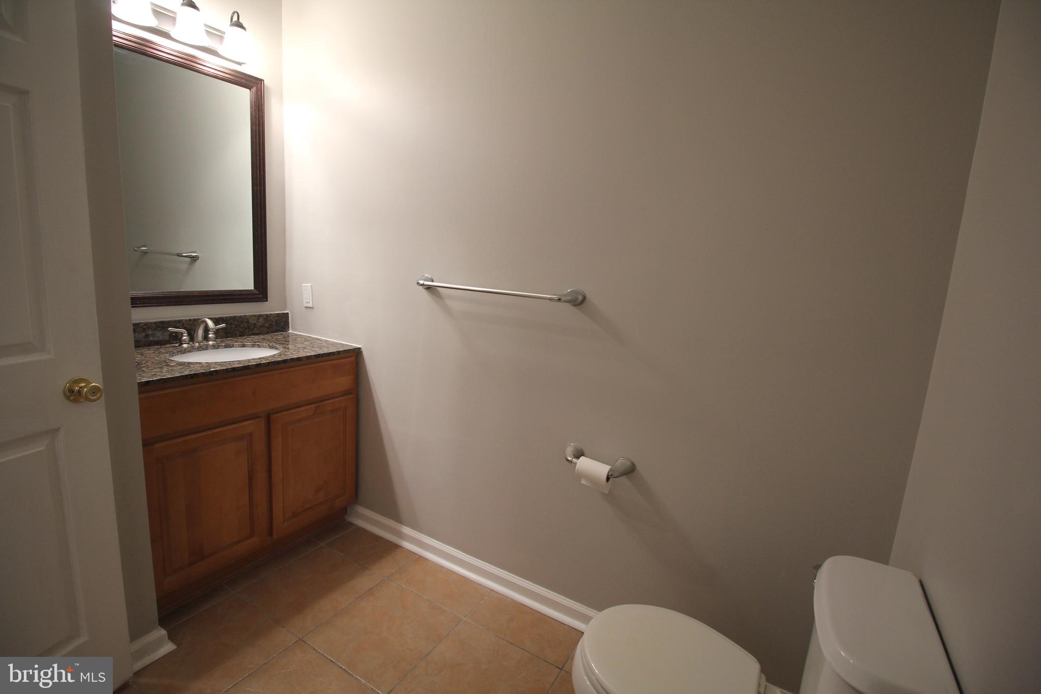 21 Turtle Court Delanco, NJ 08075 - Photo 16 of 30 First Floor Full Bath