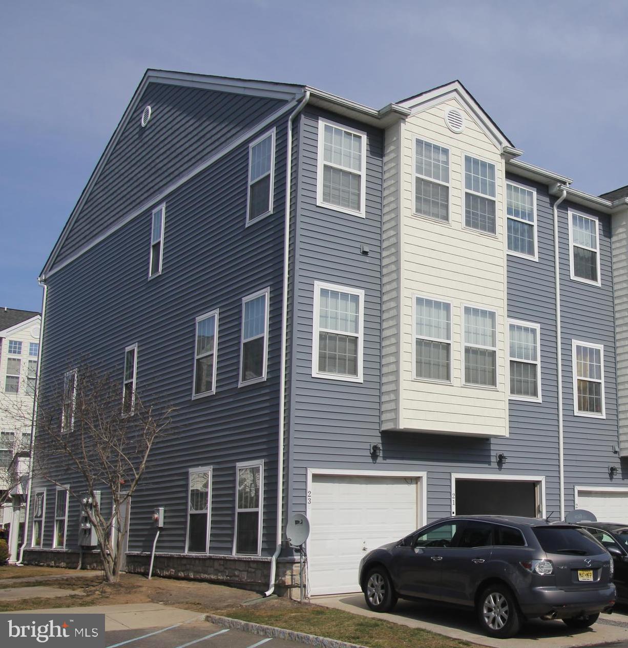 21 Turtle Court Delanco, NJ 08075 - Photo 3 of 30 Exterior Back - End Unit
