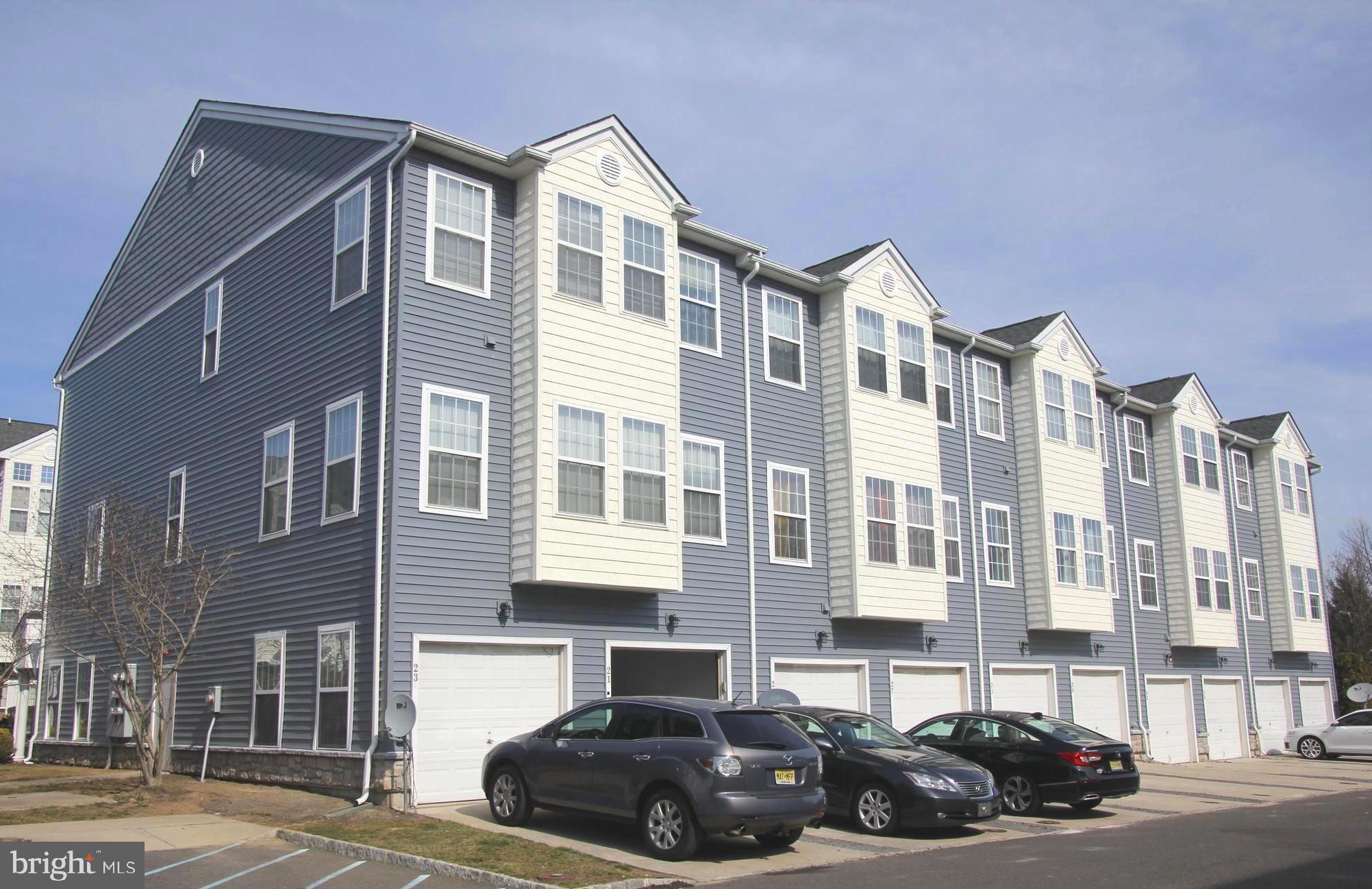 21 Turtle Court Delanco, NJ 08075 - Photo 4 of 30 Exterior Back