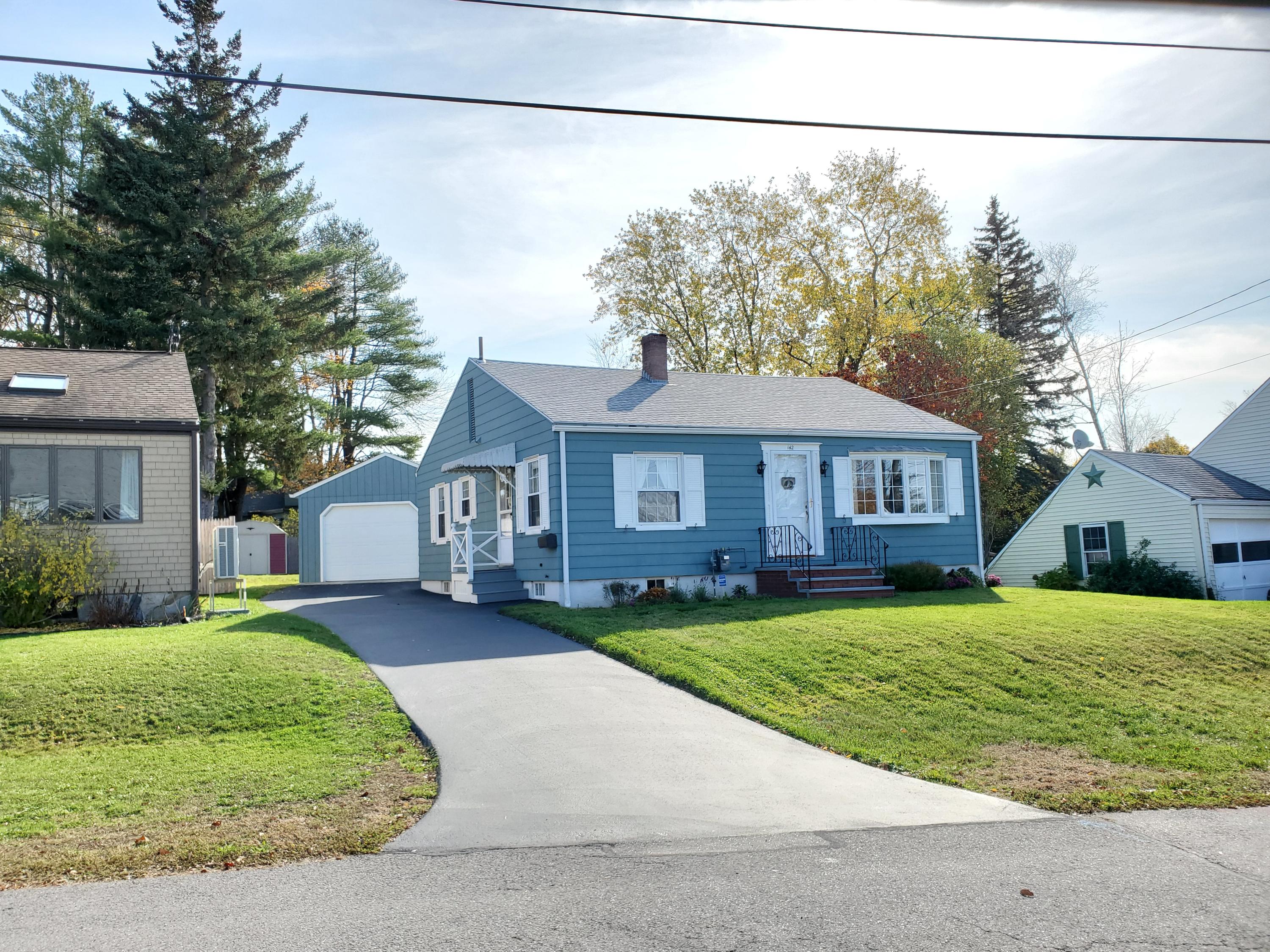142 Colonial Road Portland, ME 04102 - Photo 2 of 19 20201025_113242