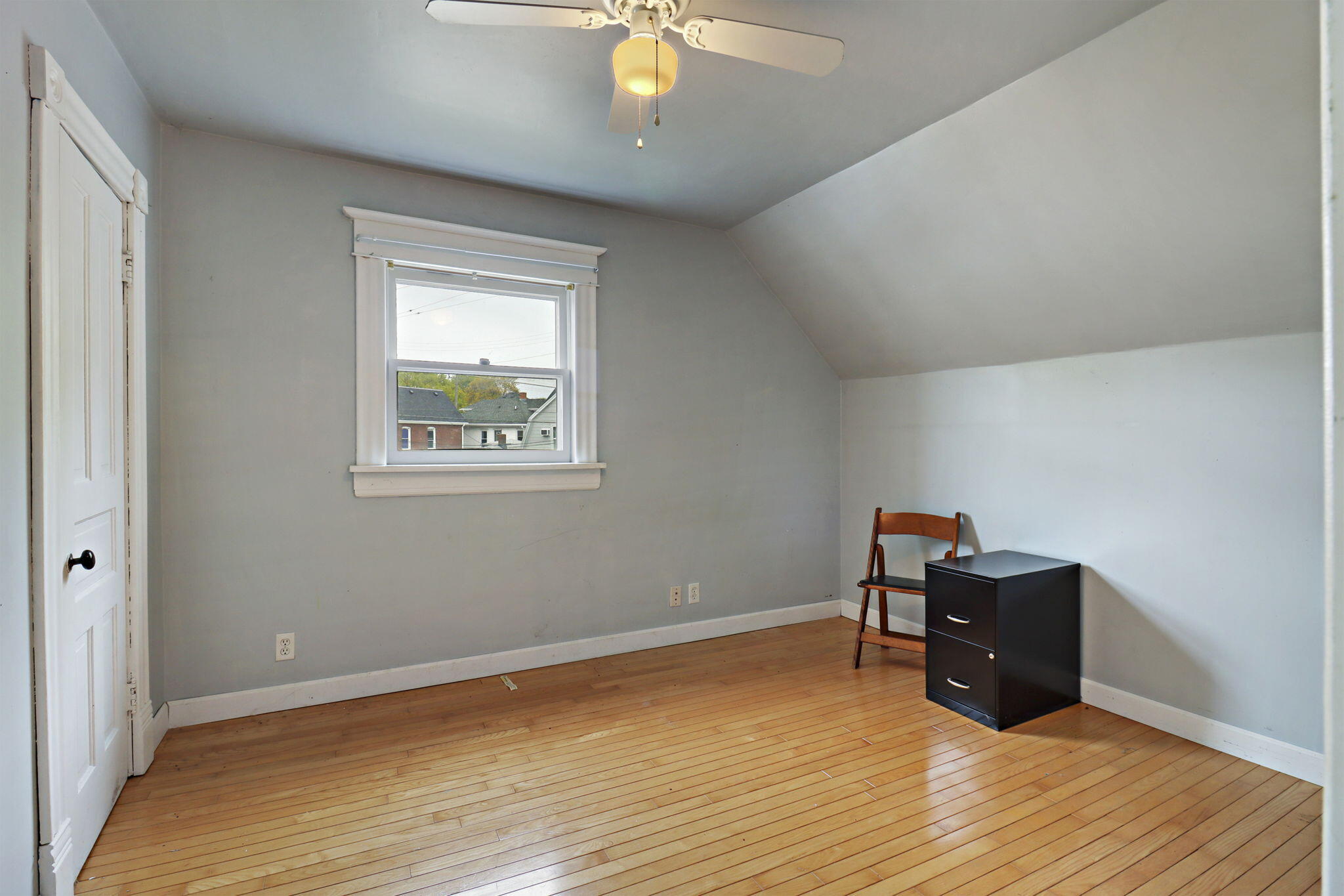 907 Chicago Street Racine, WI 53405 - Photo 15 of 16 14-web-or-mls-907 Chicago St, Racine, WI