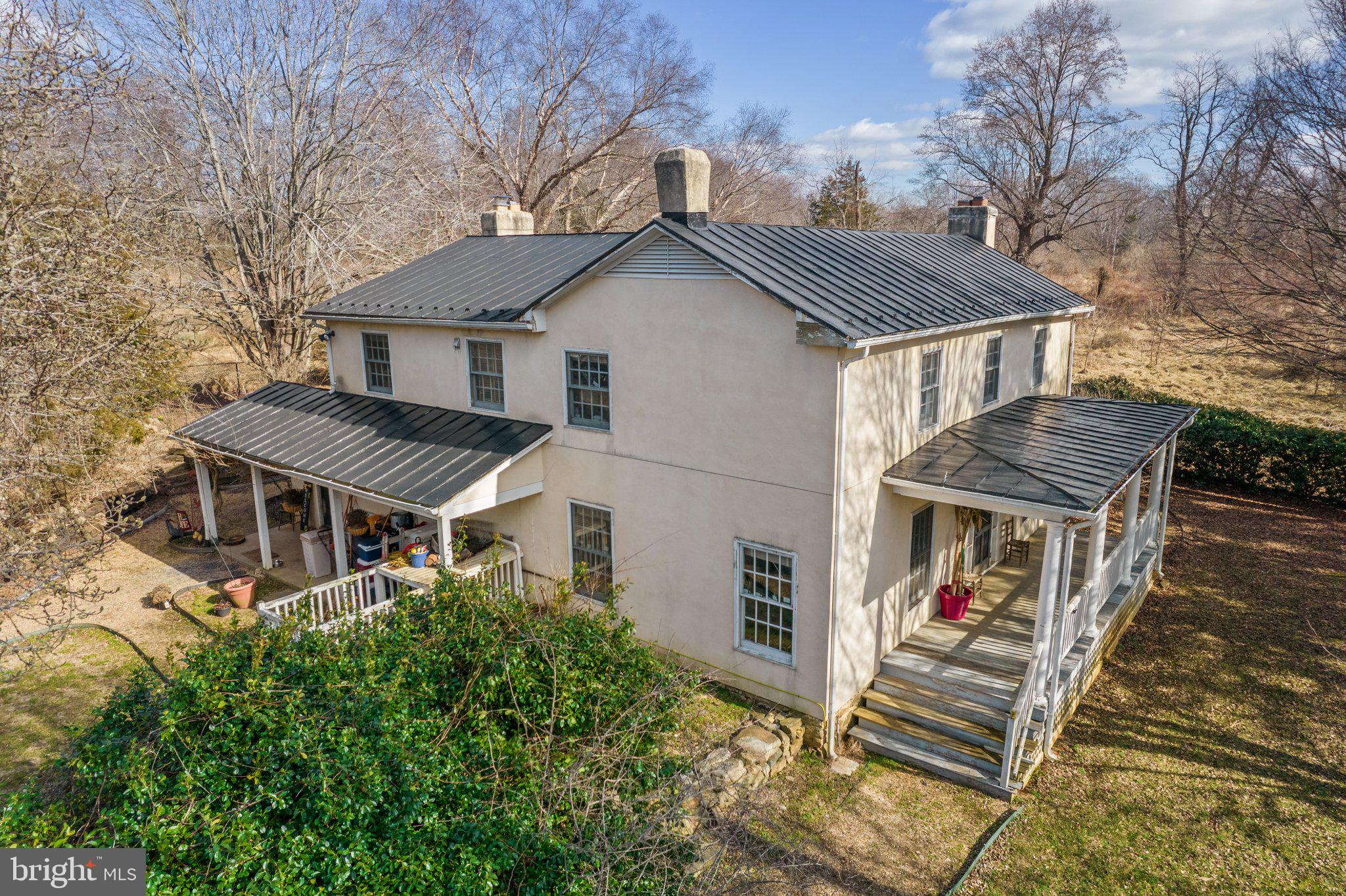 12142 Crest Hill Road Hume, VA 22639 - Photo 7 of 24 Gallery Image 7