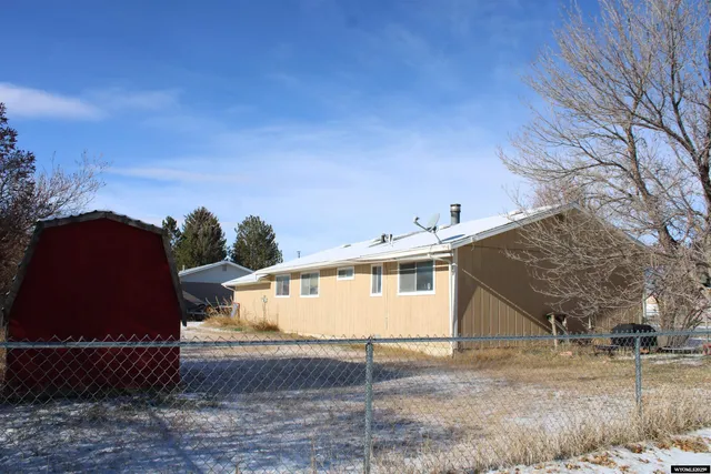 $300,000 | 501 West Owen Street, Lyman, WY 82937