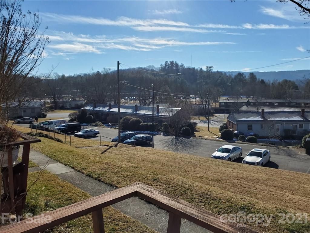 60 Elm Bend Road Brevard, NC 28712 - Photo 7 of 23 Gallery Image 7