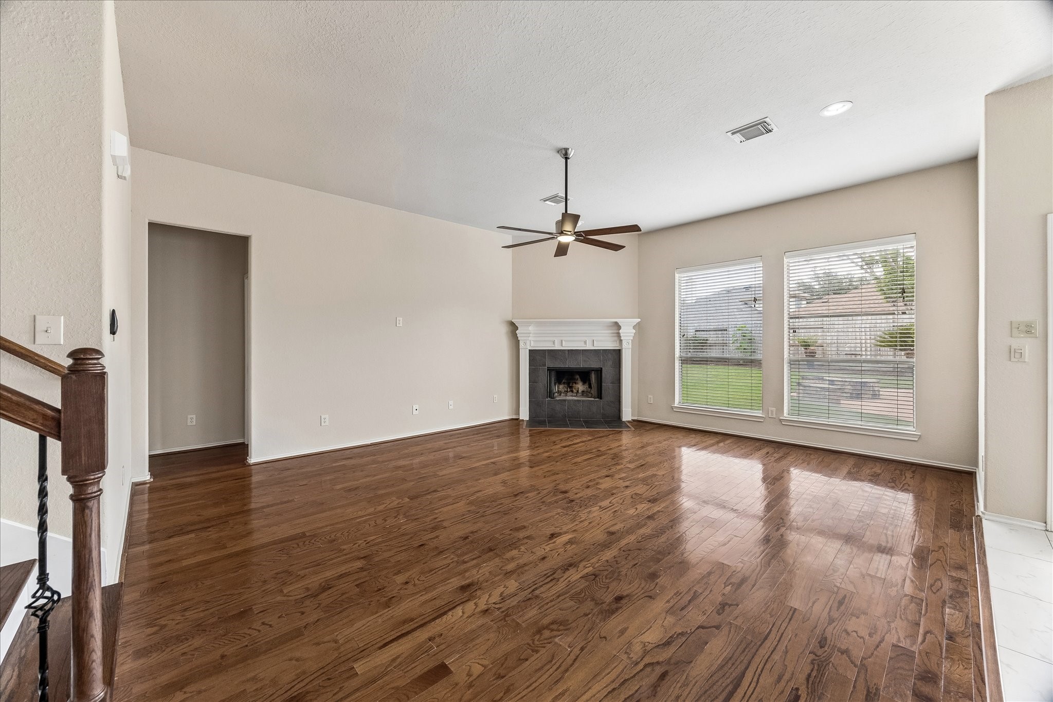 8107 Whisper Point Drive Houston, TX 77040 - Photo 15 of 38