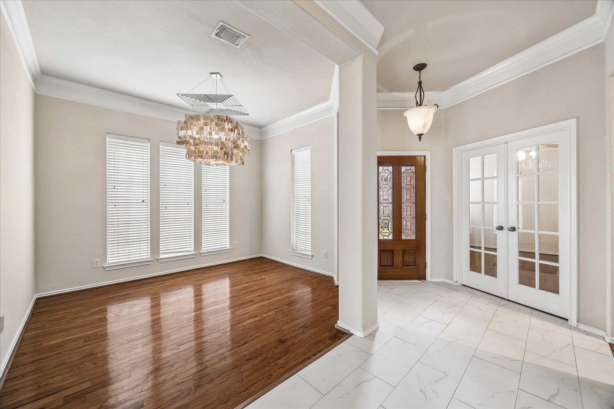 8107 Whisper Point Drive Houston, TX 77040 - Photo 6 of 38