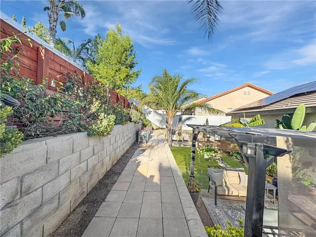 $699,990 | 39620 Bonaire Way, Murrieta, CA 92563