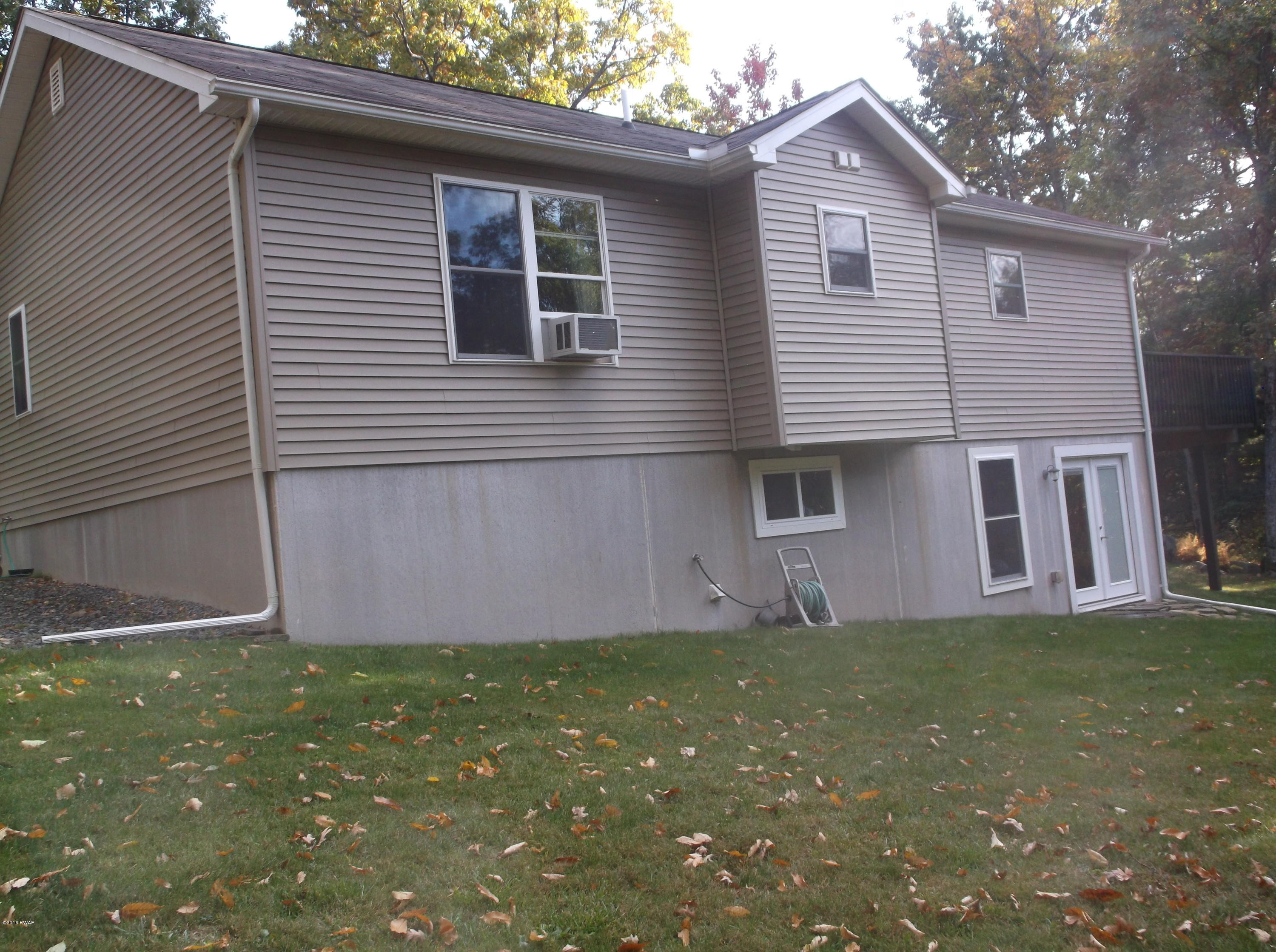 149 Ridge View Road Greeley, PA 18425 - Photo 17 of 19