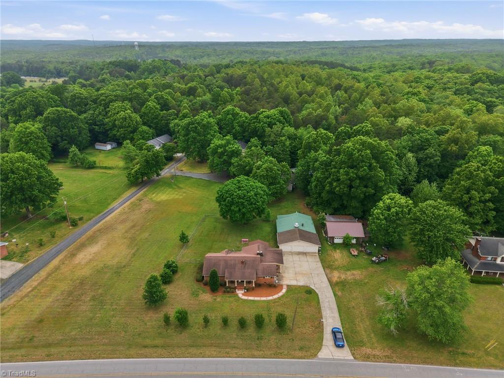 136 South K Fork Road Madison, NC 27025 - Photo 2 of 50