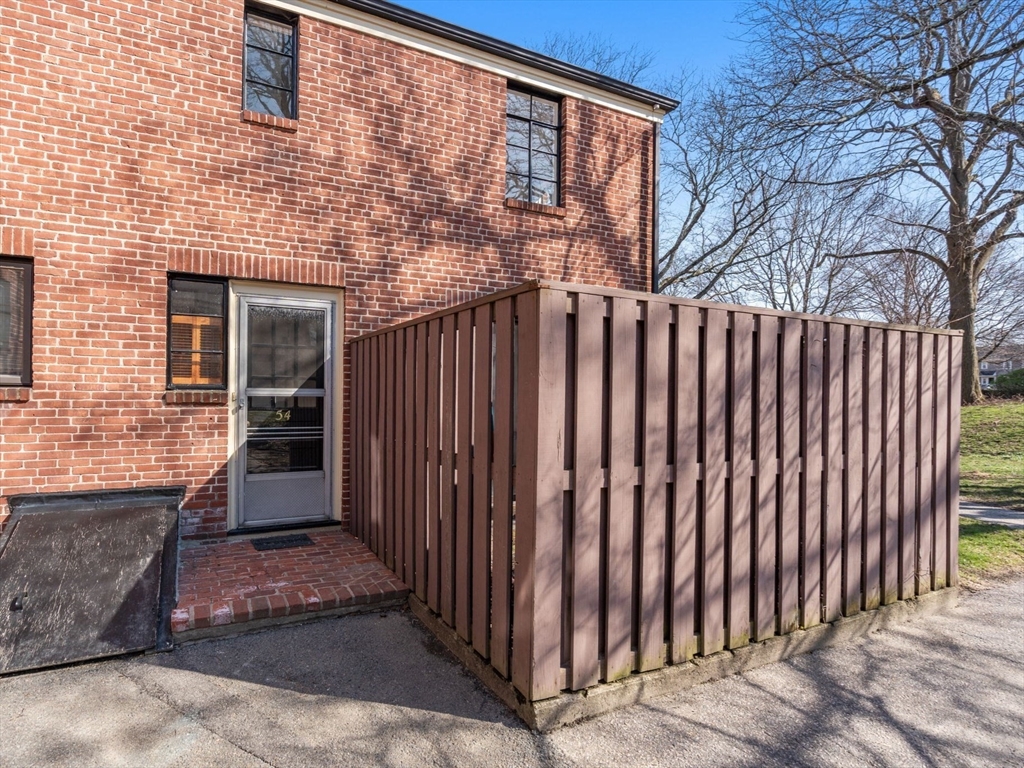 54 Grant Avenue, Unit 54 Watertown, MA 02472 - Photo 3 of 20