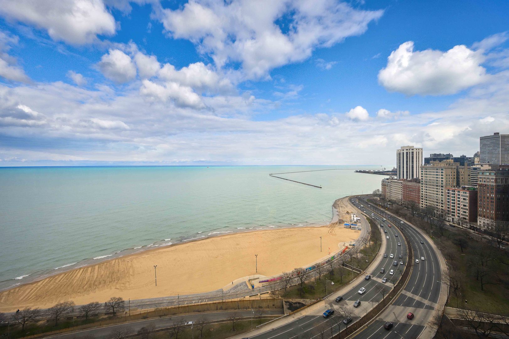 1100 North Lake Shore Drive, Unit 24B Chicago, IL 60611 - Photo 2 of 26