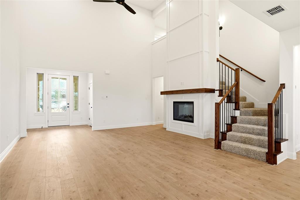 210 Legacy Boulevard Weatherford, TX 76086 - Photo 3 of 23