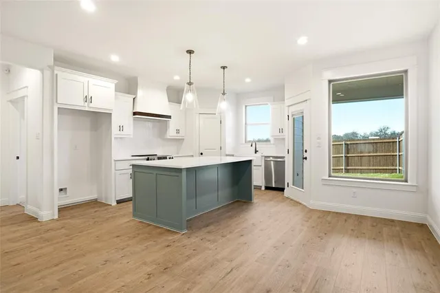 $429,500 | 210 Legacy Boulevard, Weatherford, TX 76086