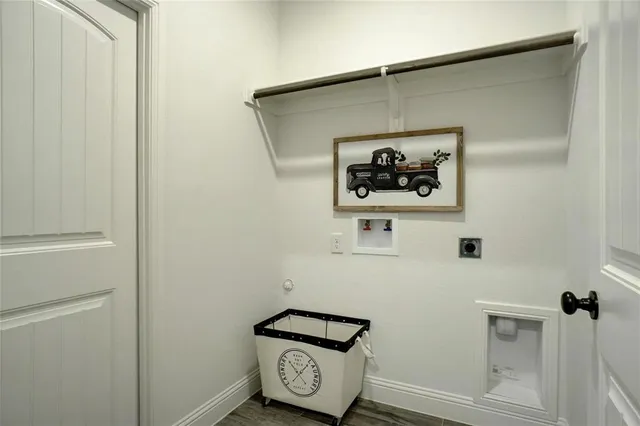 a view of a hallway with elevator