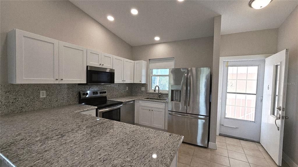 177 Boundary Boulevard, Unit 6 Rotonda West, FL 33947 - Photo 5 of 32