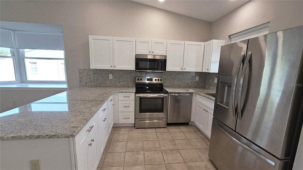 177 Boundary Boulevard, Unit 6 Rotonda West, FL 33947 - Photo 7 of 32